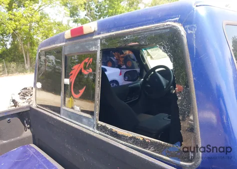 2003 Ford Ranger Edge/Tremor/Xl/Xlt z USA, uszkodzony, nr VIN 1FTYR14V03TA01995